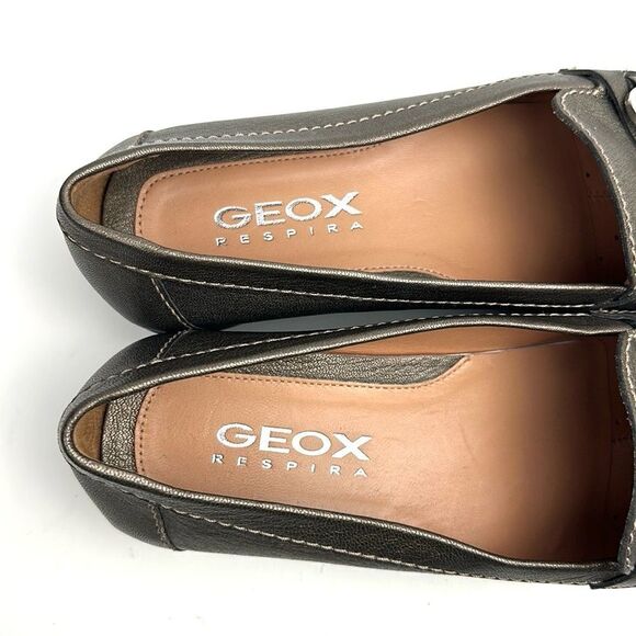 NWT Geox Respira Leather Rhinestone Detail Shoe Loafer Slip on US 9,5 EU 39,5 - Picture 11 of 15